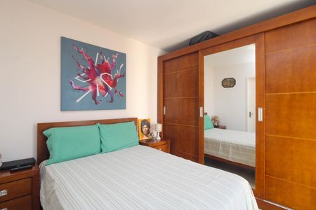 Suíte  de apartamento para alugar com 2 quartos, 76m² em Vila das Belezas, São Paulo