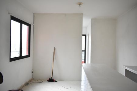 Apartamento para alugar com 32m², 1 quarto e 1 vagaSala/Cozinha