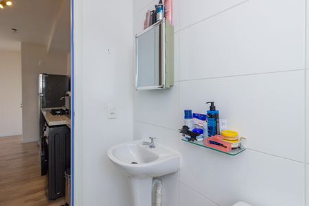 Apartamento à venda com 42m², 2 quartos e sem vaga Apartamento à venda com 42m², 2 quartos e sem vagaBanheiro
