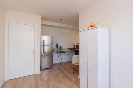 Apartamento à venda com 42m², 2 quartos e sem vaga Apartamento à venda com 42m², 2 quartos e sem vagaSala