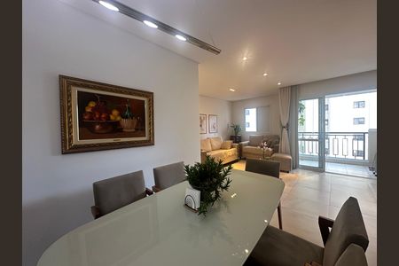 Apartamento à venda com 84m², 2 quartos e 2 vagas Apartamento à venda com 84m², 2 quartos e 2 vagasSala