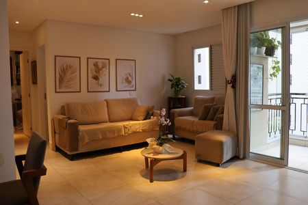 Apartamento à venda com 84m², 2 quartos e 2 vagas Apartamento à venda com 84m², 2 quartos e 2 vagasSala