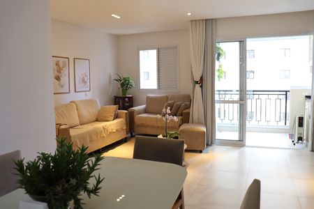 Apartamento à venda com 84m², 2 quartos e 2 vagas Apartamento à venda com 84m², 2 quartos e 2 vagasSala