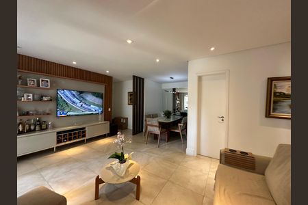 Apartamento à venda com 84m², 2 quartos e 2 vagas Apartamento à venda com 84m², 2 quartos e 2 vagasSala