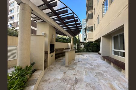 Apartamento à venda com 84m², 2 quartos e 2 vagas Apartamento à venda com 84m², 2 quartos e 2 vagasÁrea comum - Churrasqueira