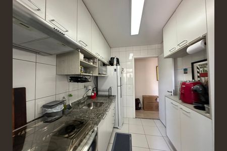 Apartamento à venda com 84m², 2 quartos e 2 vagas Apartamento à venda com 84m², 2 quartos e 2 vagasCozinha