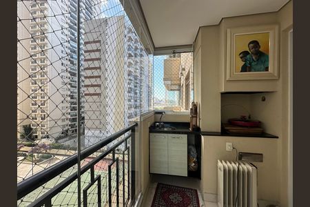 Apartamento à venda com 84m², 2 quartos e 2 vagas Apartamento à venda com 84m², 2 quartos e 2 vagasVaranda da Sala