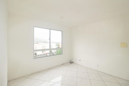 Sala de apartamento para alugar com 2 quartos, 50m² em Cosmos, Rio de Janeiro