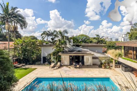 Casa à venda com 4 quartos, 608m² em Real Parque, São Paulo