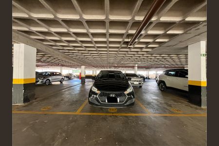 Apartamento à venda com 55m², 2 quartos e 1 vaga Apartamento à venda com 55m², 2 quartos e 1 vagaGaragem