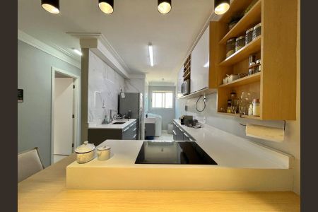 Apartamento à venda com 55m², 2 quartos e 1 vaga Apartamento à venda com 55m², 2 quartos e 1 vagaCozinha e Área de Serviço