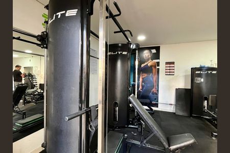 Apartamento à venda com 55m², 2 quartos e 1 vaga Apartamento à venda com 55m², 2 quartos e 1 vagaÁrea comum - Academia