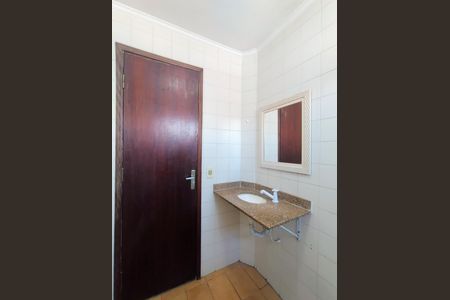 Banheiro Social de apartamento para alugar com 2 quartos, 64m² em Parque Sao Diogo, São Bernardo do Campo
