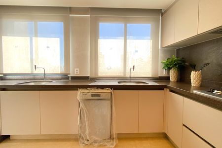 Apartamento à venda com 91m², 3 quartos e 2 vagas Apartamento à venda com 91m², 3 quartos e 2 vagasCozinha