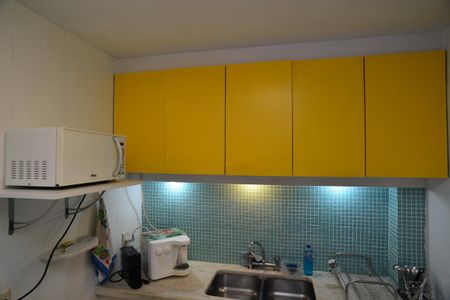 Apartamento à venda com 78m², 2 quartos e 1 vagaCozinha