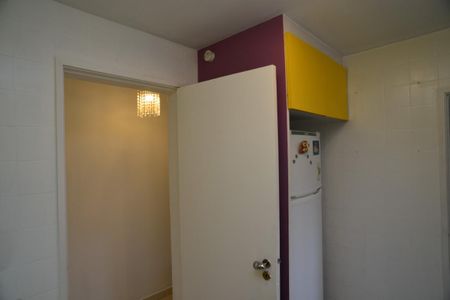 Apartamento à venda com 78m², 2 quartos e 1 vagaCozinha