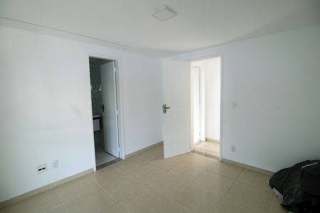 Apartamento para alugar com 130m², 2 quartos e 2 vagasQuarto 1 Suíte