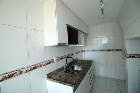 Apartamento para alugar com 130m², 2 quartos e 2 vagasCozinha