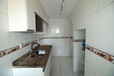Apartamento para alugar com 130m², 2 quartos e 2 vagasCozinha