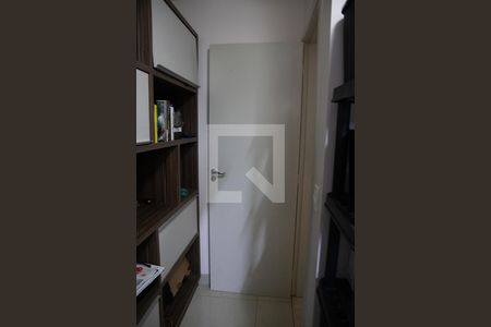 Casa de condomínio à venda com 70m², 2 quartos e 2 vagas Casa de condomínio à venda com 70m², 2 quartos e 2 vagasEscritório