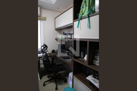 Casa de condomínio à venda com 70m², 2 quartos e 2 vagas Casa de condomínio à venda com 70m², 2 quartos e 2 vagasEscritório