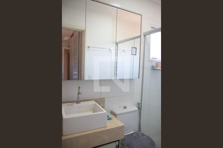 Casa de condomínio à venda com 70m², 2 quartos e 2 vagas Casa de condomínio à venda com 70m², 2 quartos e 2 vagasBanheiro da Suíte 02
