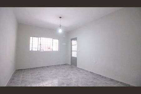 Casa para alugar com 2 quartos, 125m² em Jardim Roseli, São Paulo