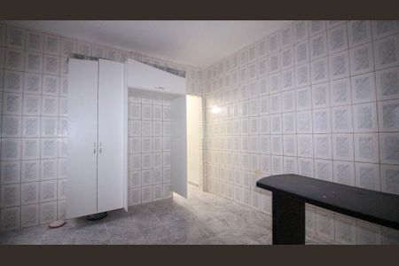 Casa para alugar com 2 quartos, 125m² em Jardim Roseli, São Paulo