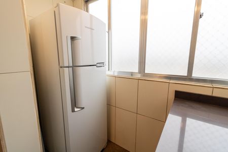 Cozinha de apartamento para alugar com 1 quarto, 38m² em Camaquã, Porto Alegre