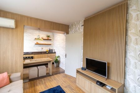 Sala de apartamento para alugar com 1 quarto, 38m² em Camaquã, Porto Alegre