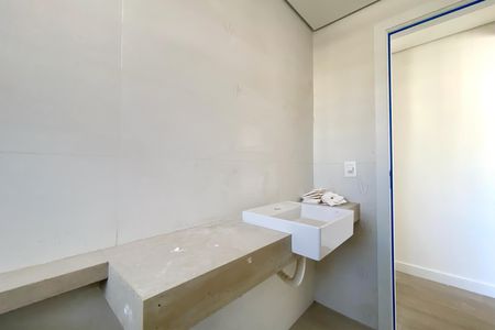Apartamento à venda com 91m², 3 quartos e 2 vagas Apartamento à venda com 91m², 3 quartos e 2 vagasBanheiro da Suíte 1