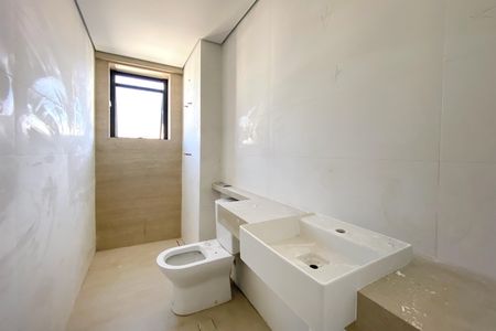 Apartamento à venda com 91m², 3 quartos e 2 vagas Apartamento à venda com 91m², 3 quartos e 2 vagasBanheiro da Suíte 1
