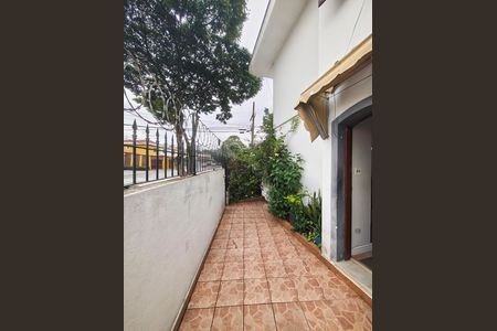 Casa para alugar com 180m², 3 quartos e 3 vagasCorredor Lateral