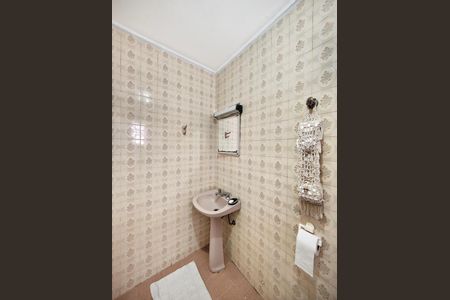 Casa para alugar com 180m², 3 quartos e 3 vagasBanheiro da Suíte