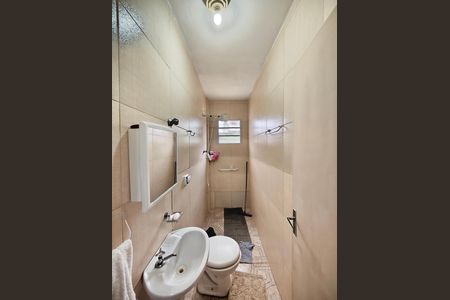 Casa para alugar com 180m², 3 quartos e 3 vagasBanheiro