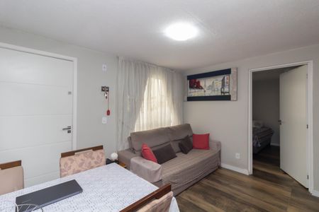 Sala de apartamento para alugar com 2 quartos, 46m² em Conjunto Residencial José Bonifácio, São Paulo