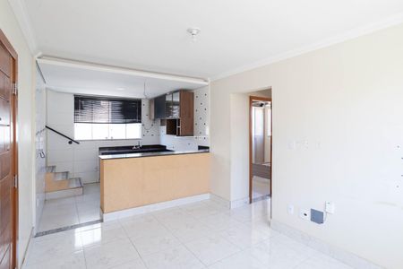 Sala de apartamento à venda com 3 quartos, 120m² em Parque Xangri-lá, Contagem