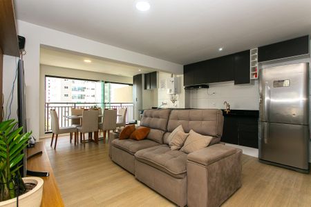 Sala de apartamento à venda com 2 quartos, 75m² em Vila Zilda, São Paulo