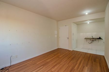 Sala de apartamento para alugar com 2 quartos, 50m² em Parque Santa Fé, Porto Alegre