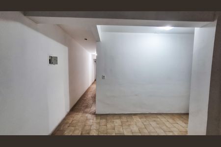 Sala de casa para alugar com 3 quartos, 75m² em Olaria, Rio de Janeiro