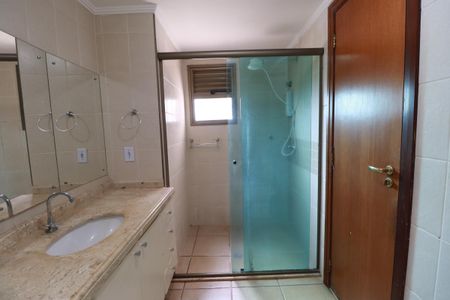 Apartamento para alugar com 155m², 4 quartos e 2 vagasBanheiro suite 1