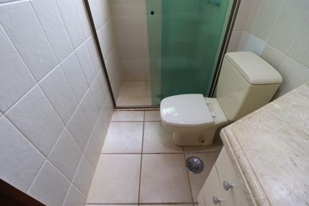 Apartamento para alugar com 155m², 4 quartos e 2 vagasBanheiro social 