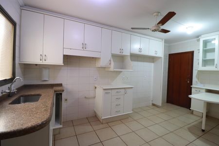 Apartamento para alugar com 155m², 4 quartos e 2 vagasCozinha 