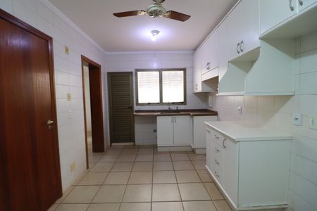 Apartamento para alugar com 155m², 4 quartos e 2 vagasCozinha 