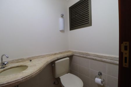 Apartamento para alugar com 155m², 4 quartos e 2 vagasLavabo 