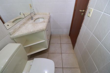 Apartamento para alugar com 155m², 4 quartos e 2 vagasBanheiro social 