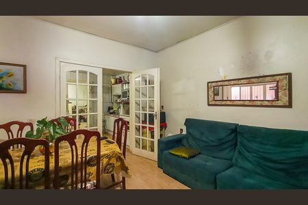 Casa à venda com 4 quartos, 500m² em São José, Porto Alegre