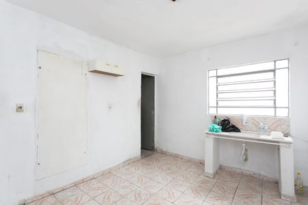 Sala - Cozinha  de casa para alugar com 1 quarto, 25m² em Vila Jacuí, São Paulo