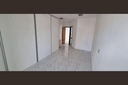 Casa à venda com 3 quartos, 200m² em Vila Nair, São Paulo