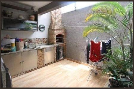 Casa à venda com 3 quartos, 180m² em Vila Lucia, São Paulo